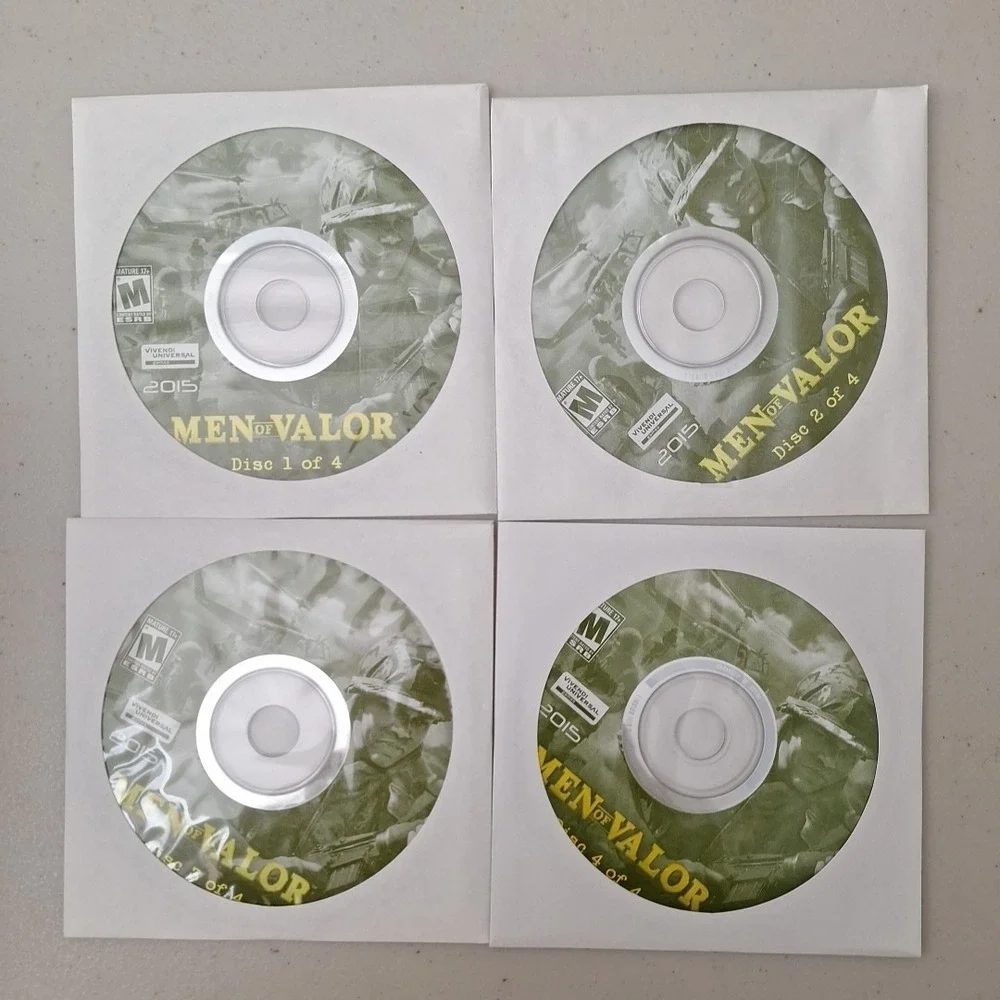 Video‎ Game PC Men of Valor Vietnam 2015 Version Windows CD-ROM Open Box